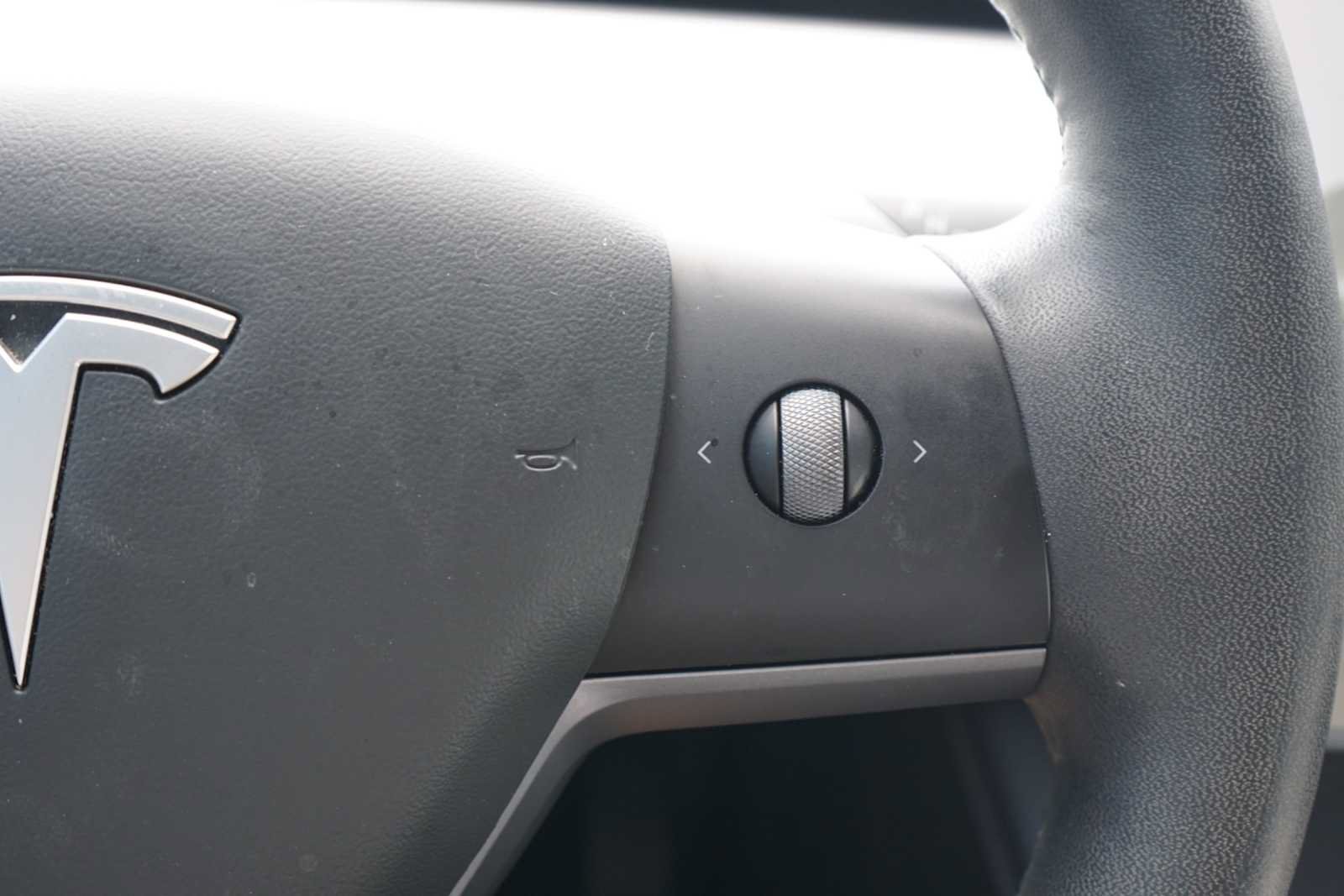 Used 2021 Tesla Model 3 Standard Range Plus RWD image 14