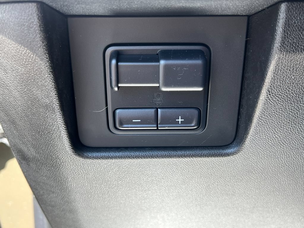 Used 2024 GMC Canyon AT4 AWD/4WD image 30