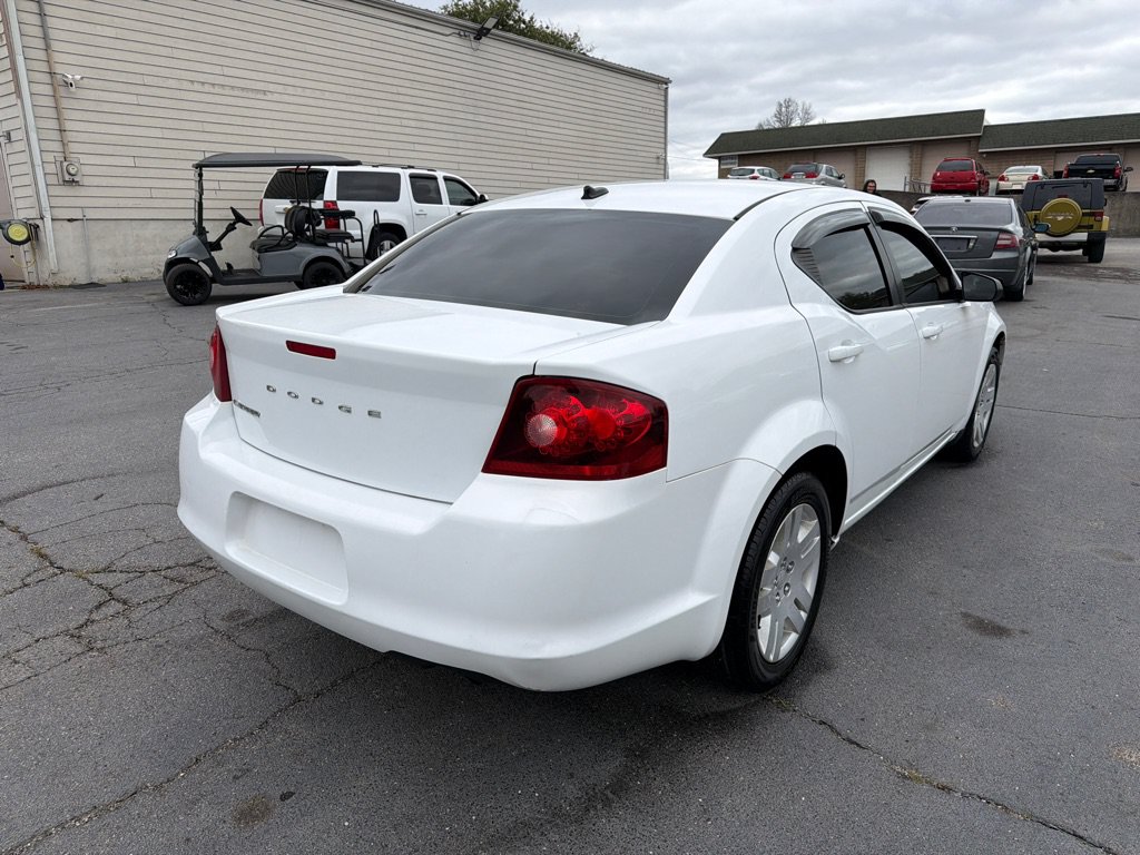 Used 2012 Dodge Avenger SE FWD image 5