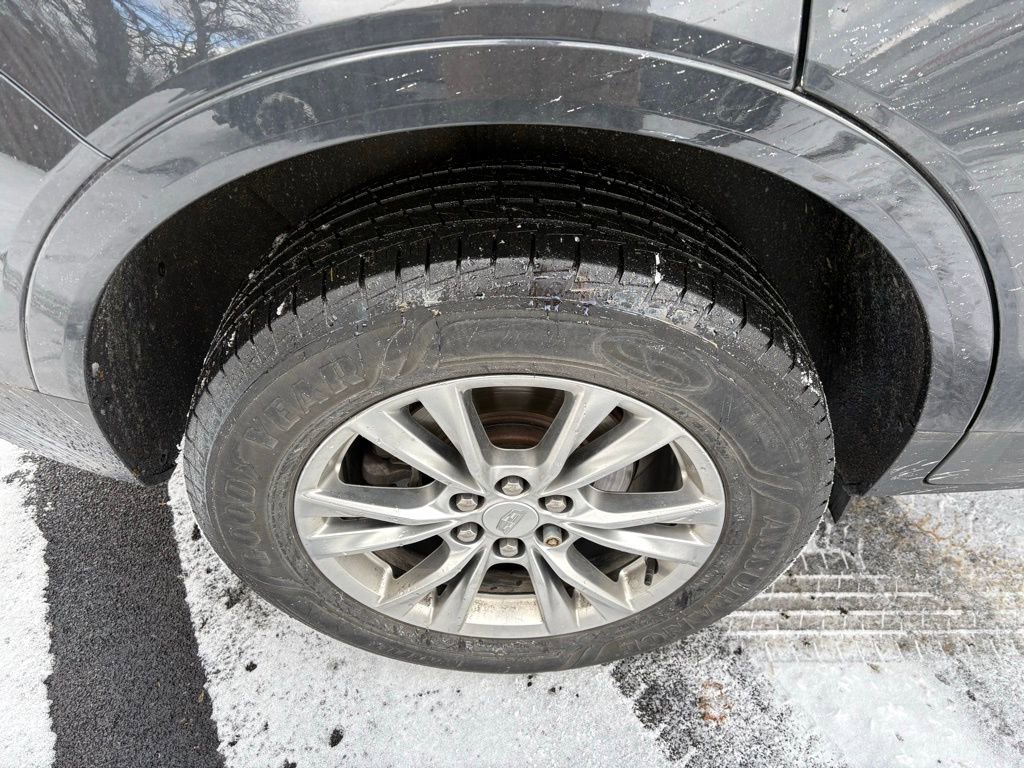 Used 2020 Cadillac XT5 Premium Luxury image 5