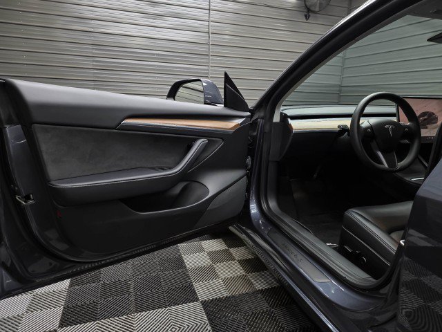 Used 2023 Tesla Model 3 Long Range AWD/4WD image 32
