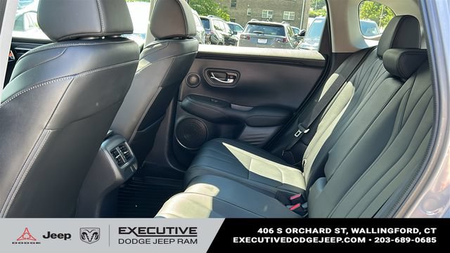 Used 2025 Acura ADX AWD image 24