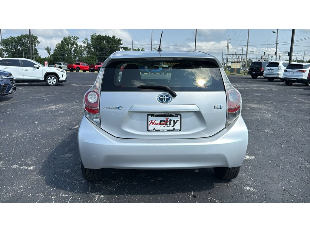 Used 2014 Toyota Prius C One FWD image 6