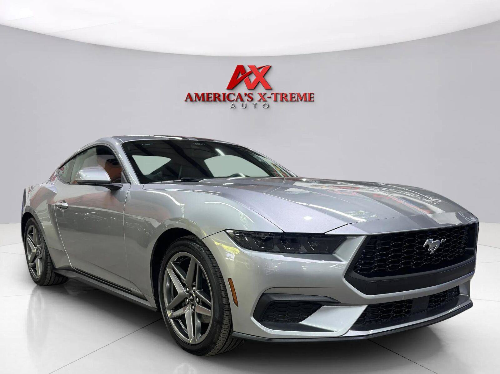 Used 2026 Ford Mustang Premium RWD image 8
