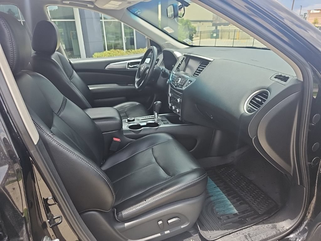 Used 2018 Nissan Pathfinder SL w/ SL Premium Package AWD/4WD image 20