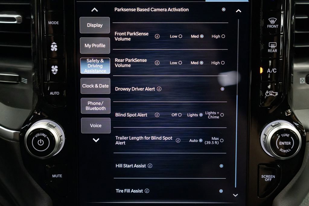 New 2026 RAM 3500 Big Horn AWD/4WD image 20