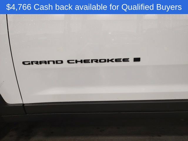 New 2026 Jeep Grand Cherokee Altitude AWD/4WD image 11