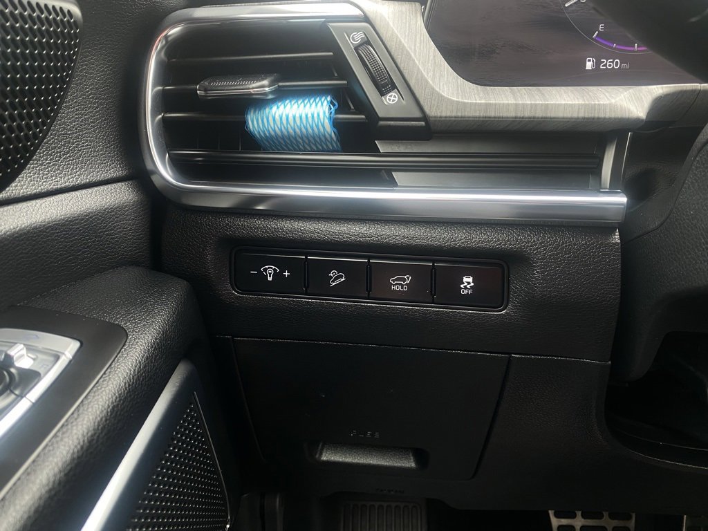 Used 2024 Kia Telluride SX Prestige image 14