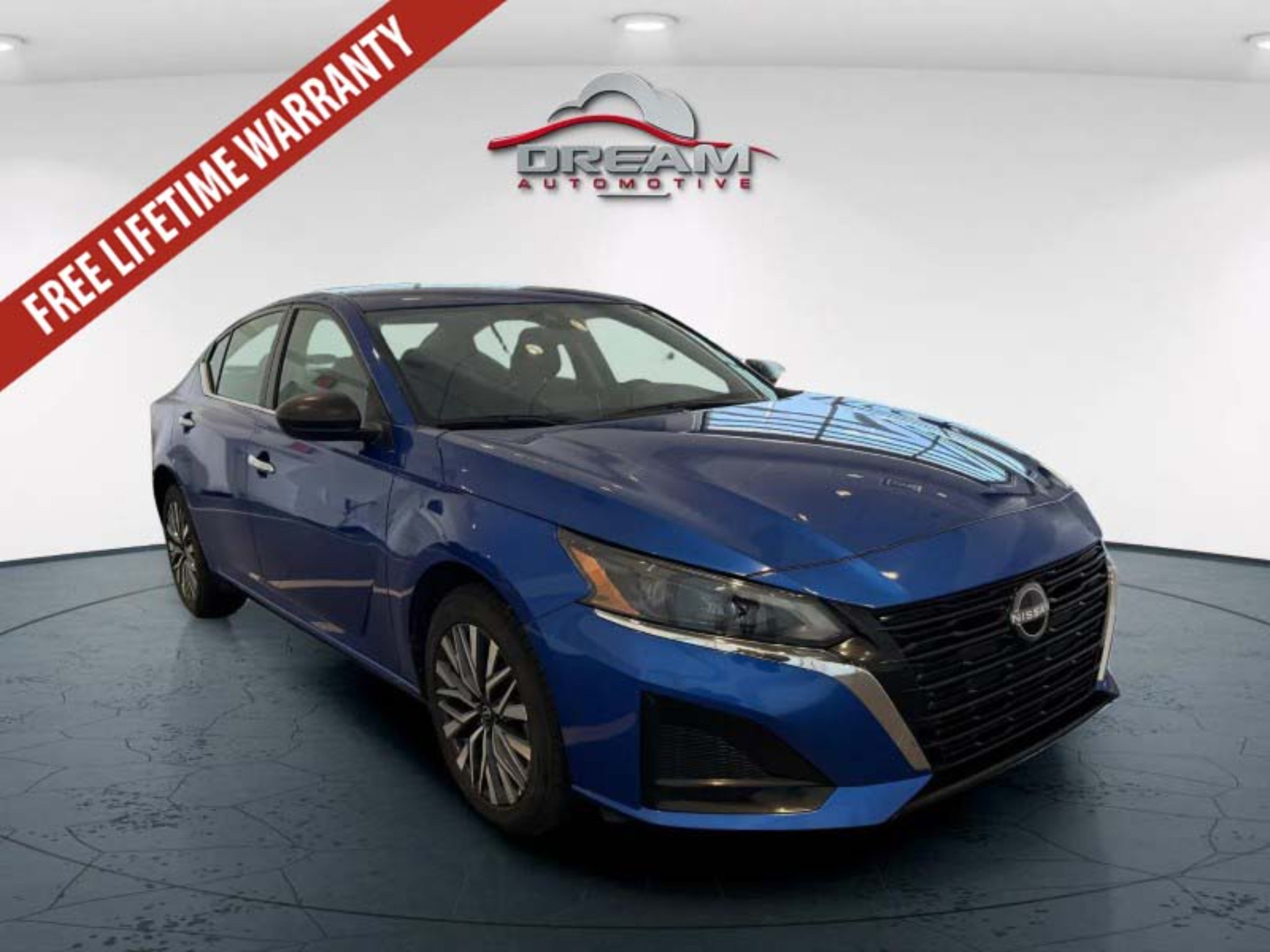 Used 2025 Nissan Altima 2.5 SV