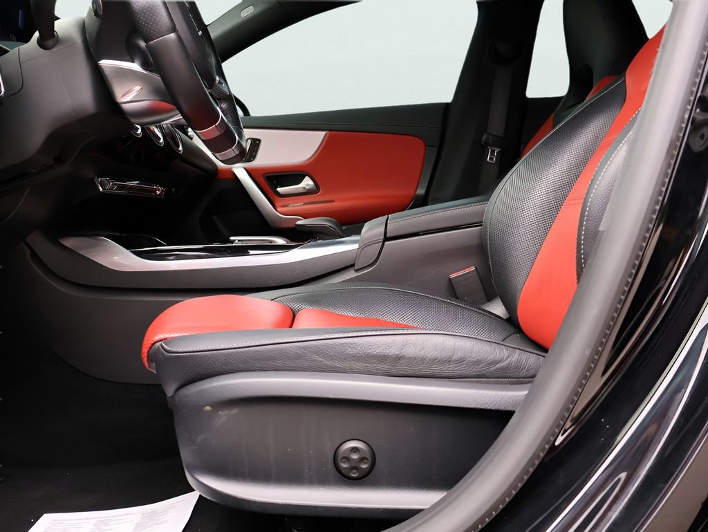 Certified 2021 Mercedes-Benz CLA 45 AMG 4MATIC image 36