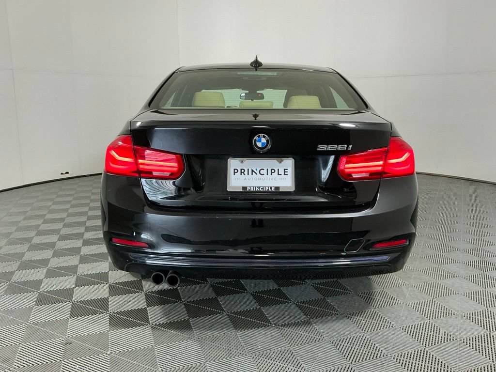 Used 2016 BMW 328i Sedan RWD image 6