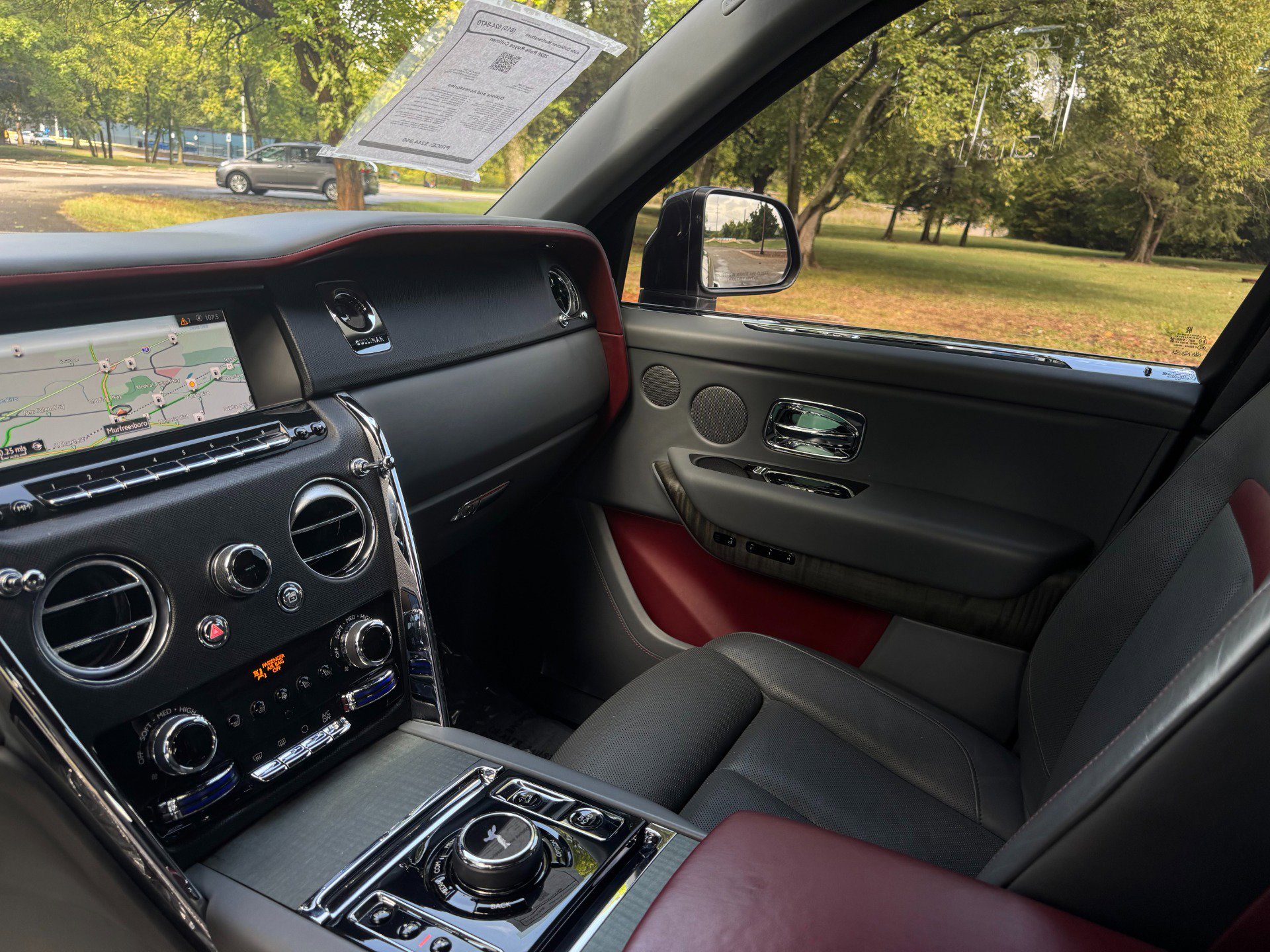 Used 2020 Rolls-Royce Cullinan 335K MSRP!! image 22