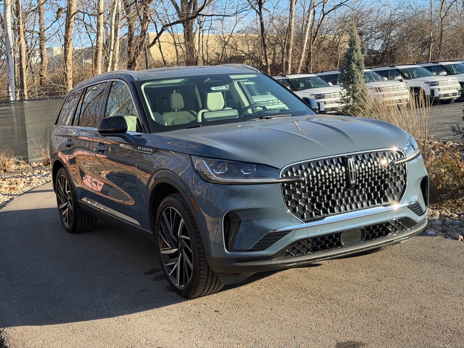 New 2026 Lincoln Aviator Reserve AWD/4WD image 7