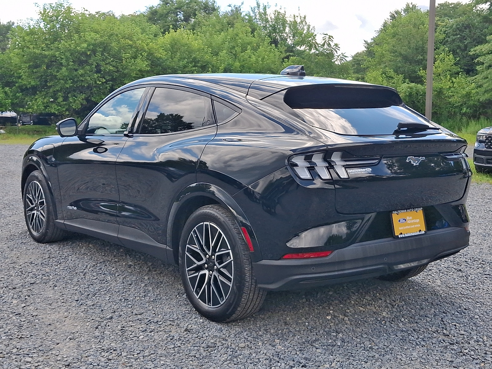 Used 2025 Ford Mustang Mach-E Premium AWD/4WD image 5
