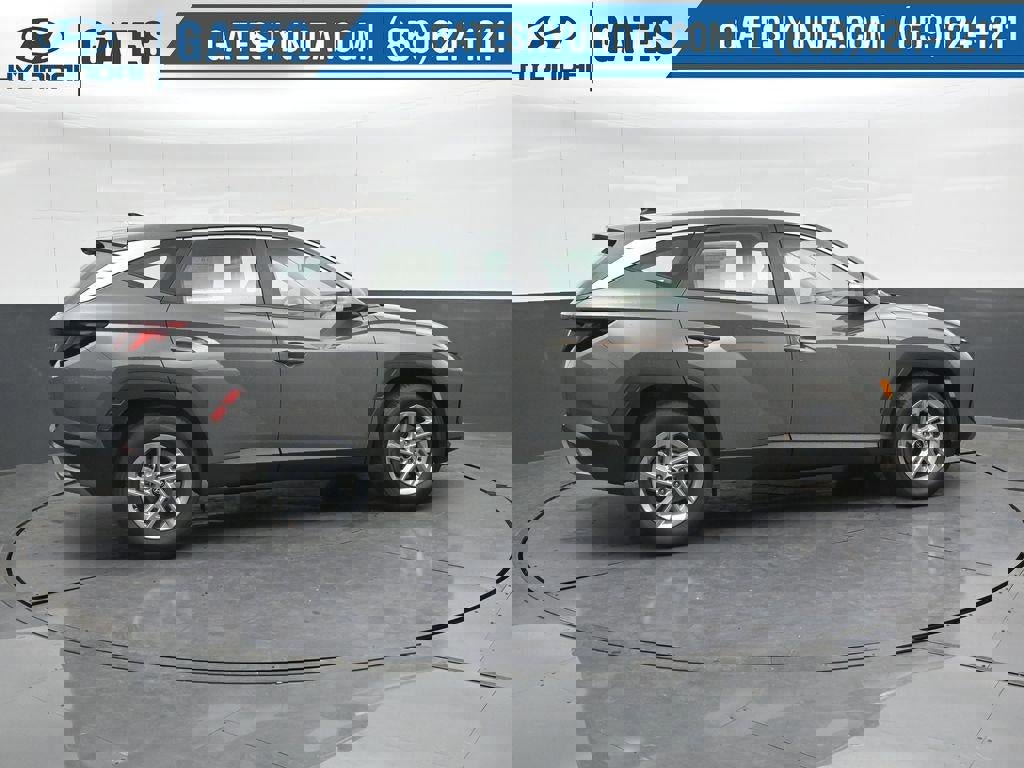 New 2026 Hyundai Tucson SE image 3
