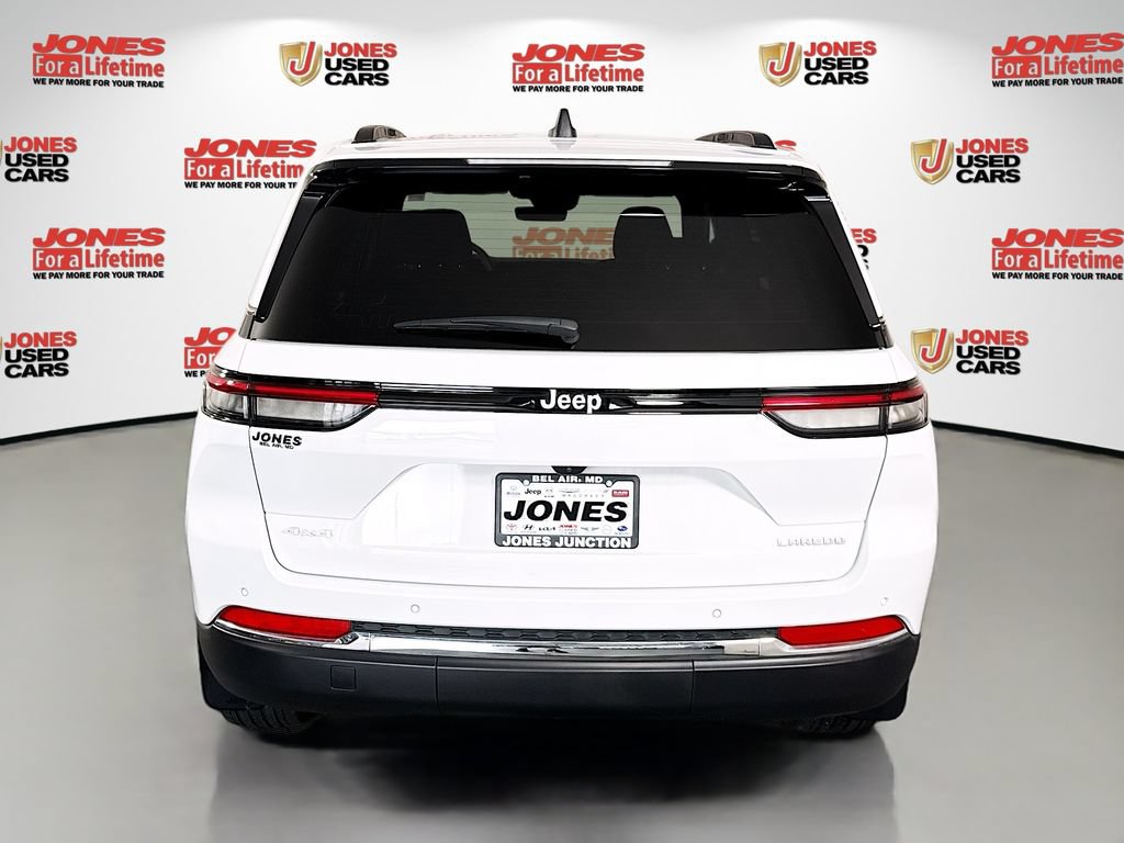 Used 2025 Jeep Grand Cherokee Laredo X AWD/4WD image 15