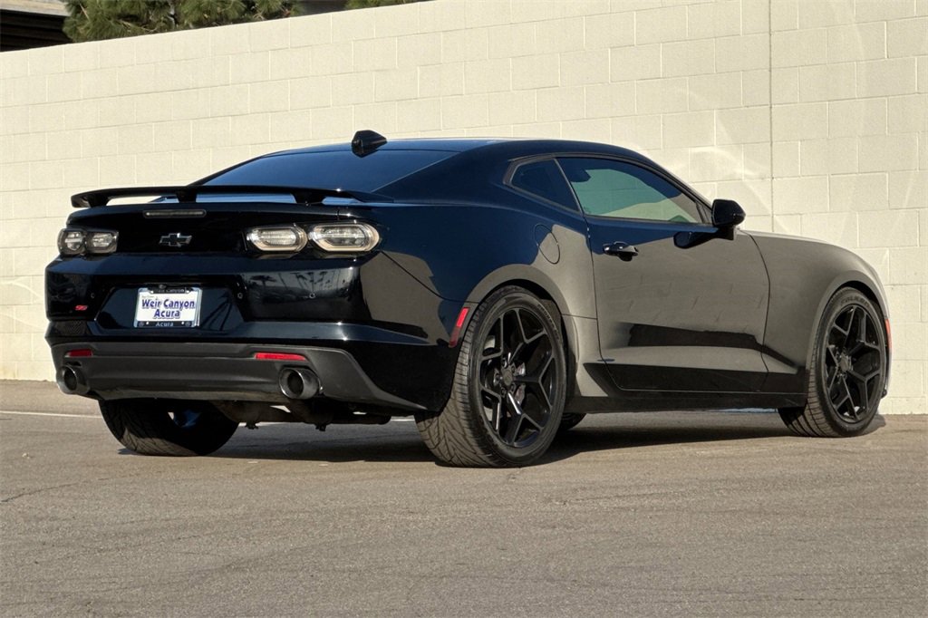Used 2020 Chevrolet Camaro SS image 7