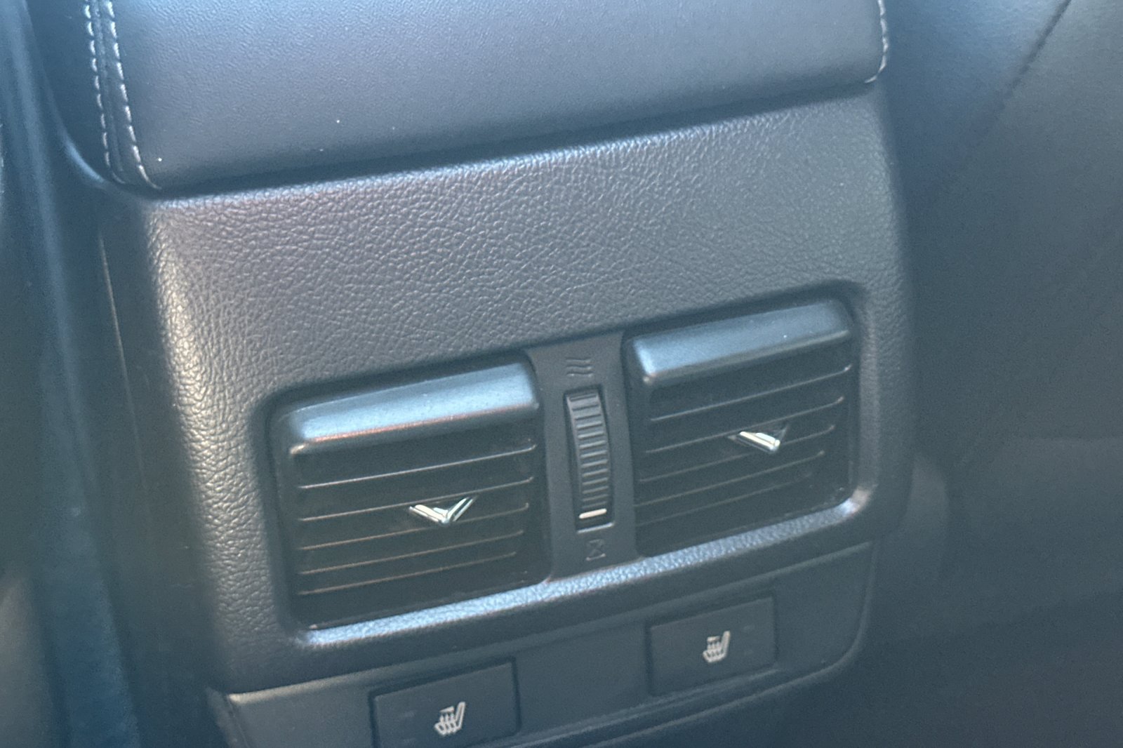 Used 2017 Subaru Outback 2.5i Limited w/ Popular Package #5 AWD/4WD image 14