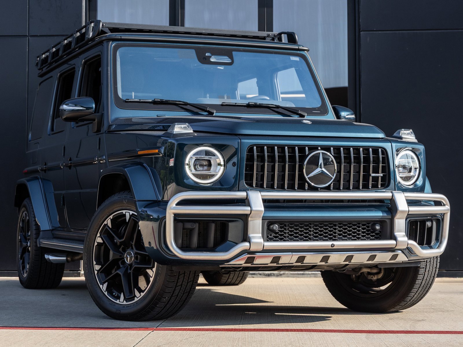 Used 2025 Mercedes-Benz G 63 AMG 4MATIC image 2