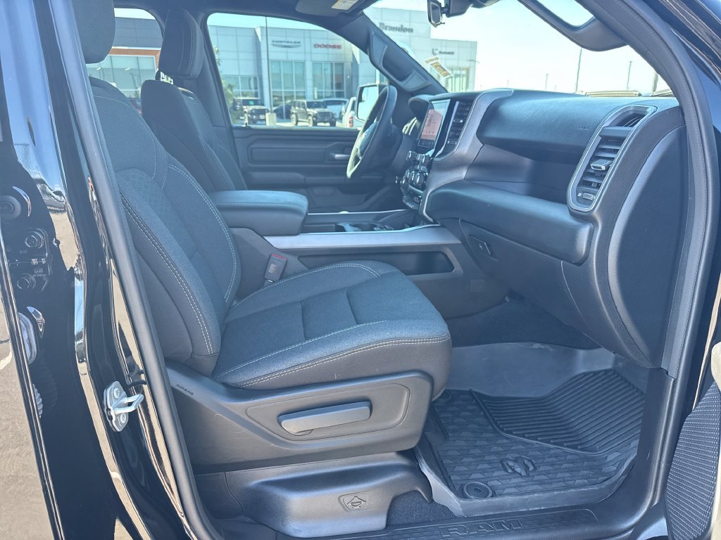 Used 2026 RAM 1500 Warlock AWD/4WD image 31