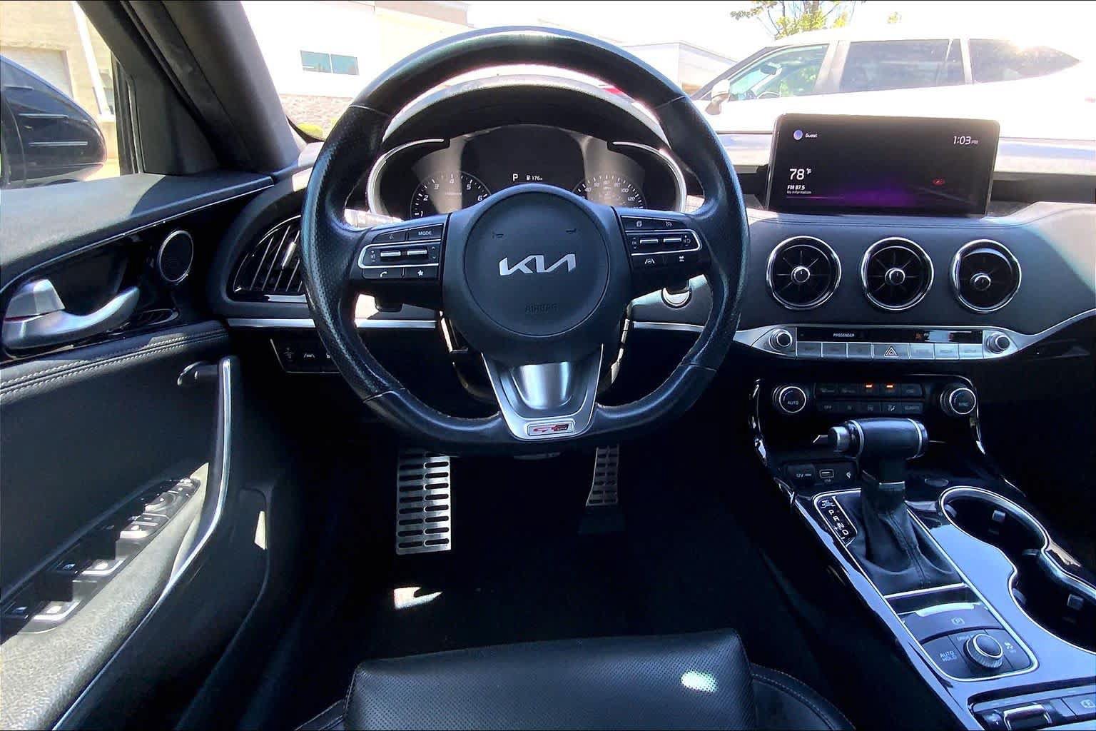 Used 2022 Kia Stinger GT-Line RWD image 6