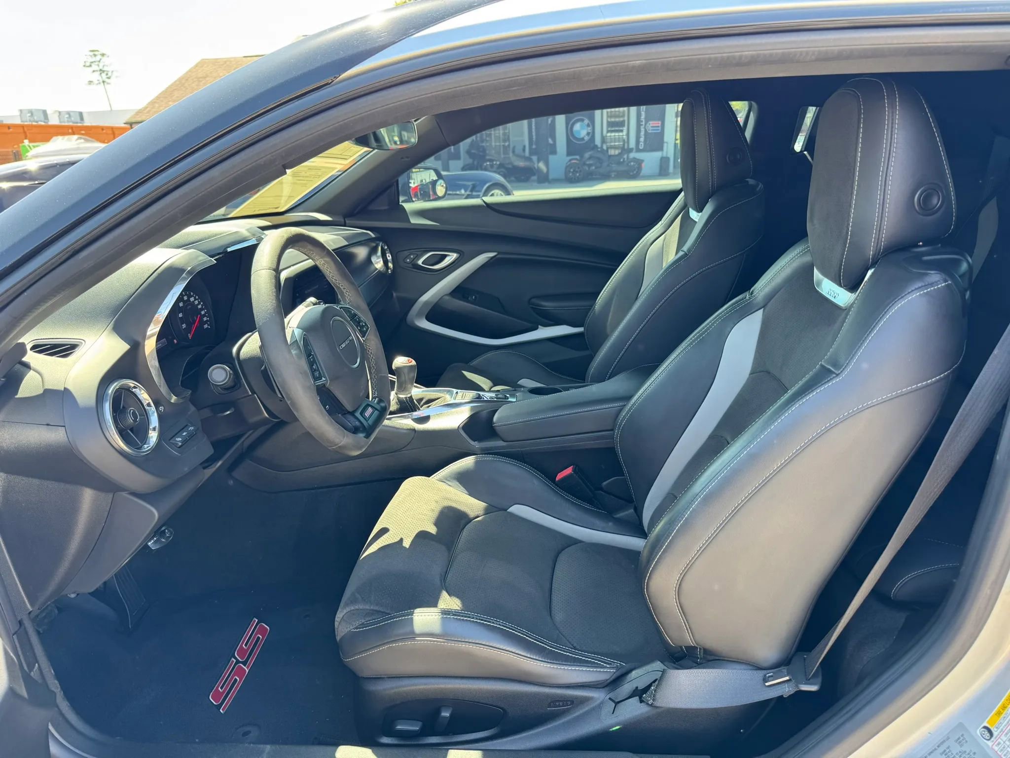 Used 2019 Chevrolet Camaro SS RWD image 19