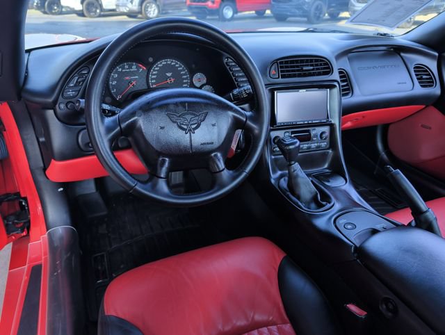 Used 2002 Chevrolet Corvette Z06 w/ Memory Pkg RWD image 2