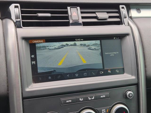 Used 2020 Land Rover Discovery Landmark AWD/4WD image 11