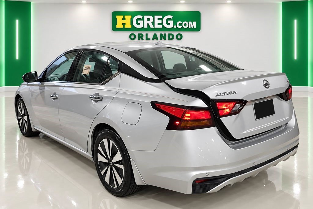 Used 2019 Nissan Altima 2.5 SV FWD image 2