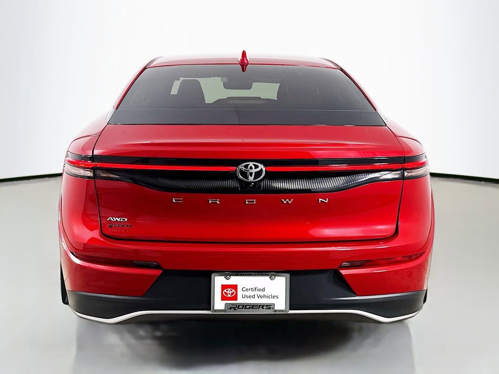 Certified 2023 Toyota Crown XLE image 7