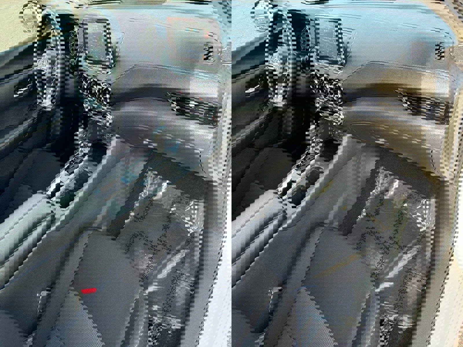 Used 2024 Nissan Sentra SV image 13