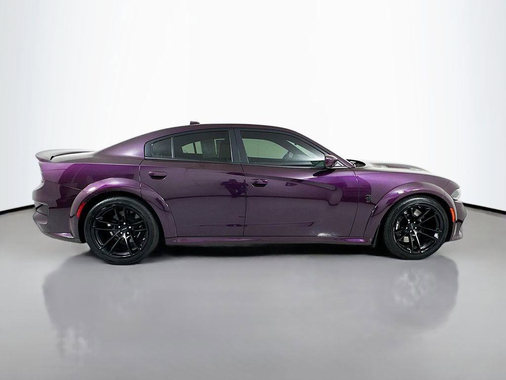 Used 2022 Dodge Charger SRT Hellcat w/ Harman/Kardon Audio Group RWD image 4