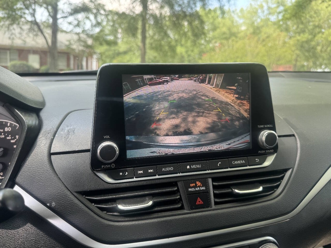 Used 2020 Nissan Altima 2.5 S FWD image 28