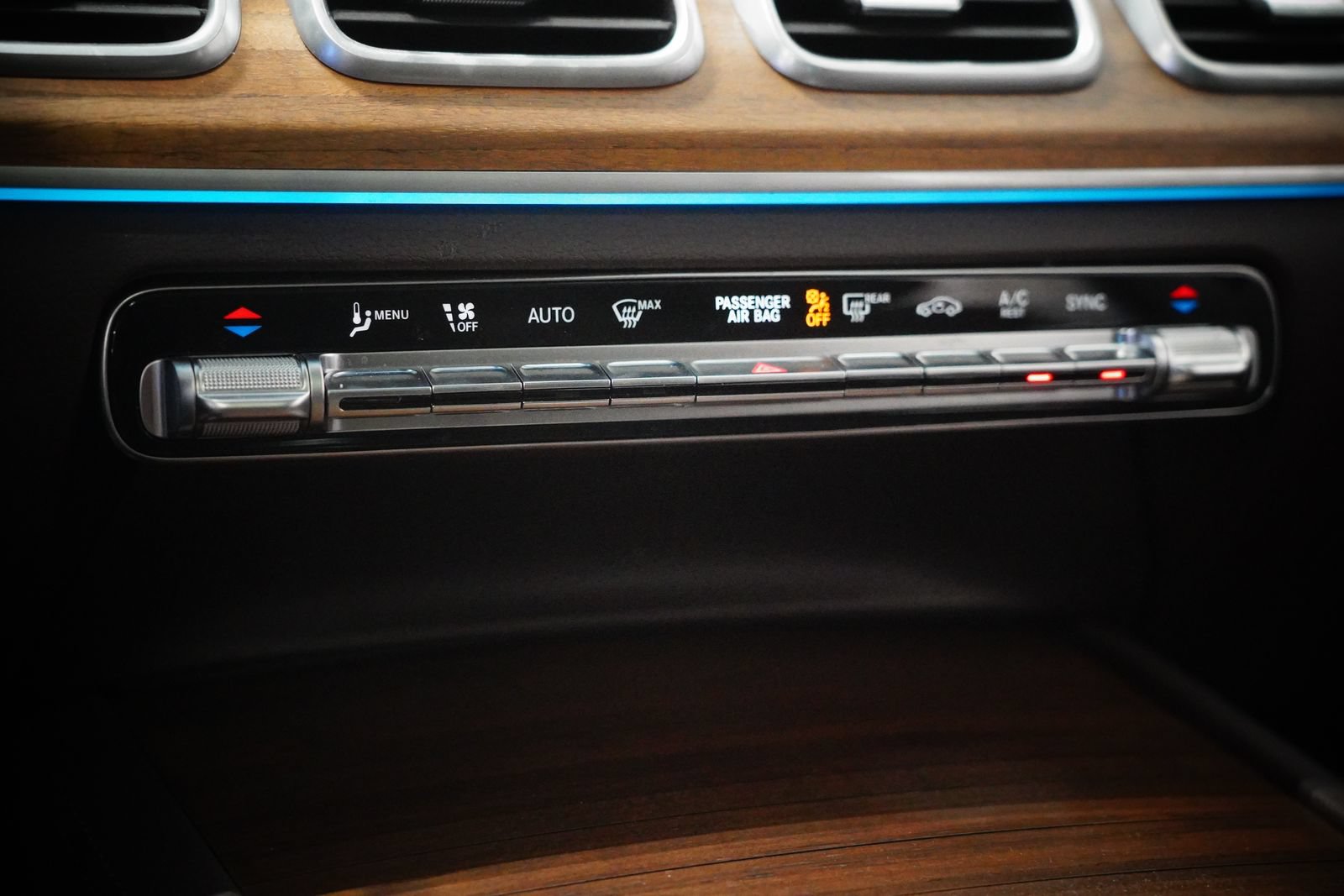 Certified 2023 Mercedes-Benz GLS 580 4MATIC image 26