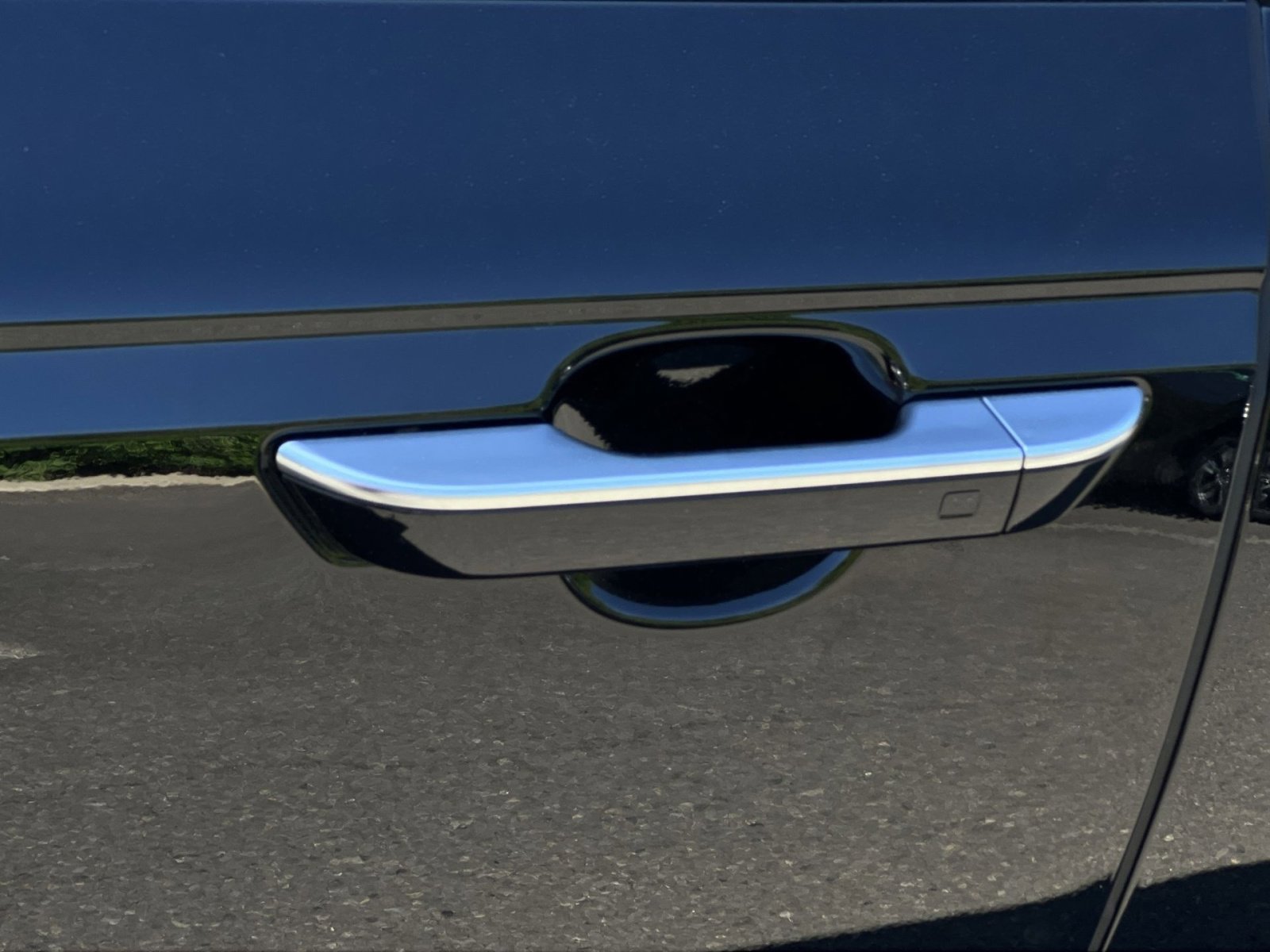New 2026 Kia Carnival SX FWD image 24