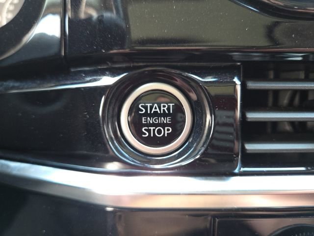 Used 2023 Nissan Pathfinder SL image 17
