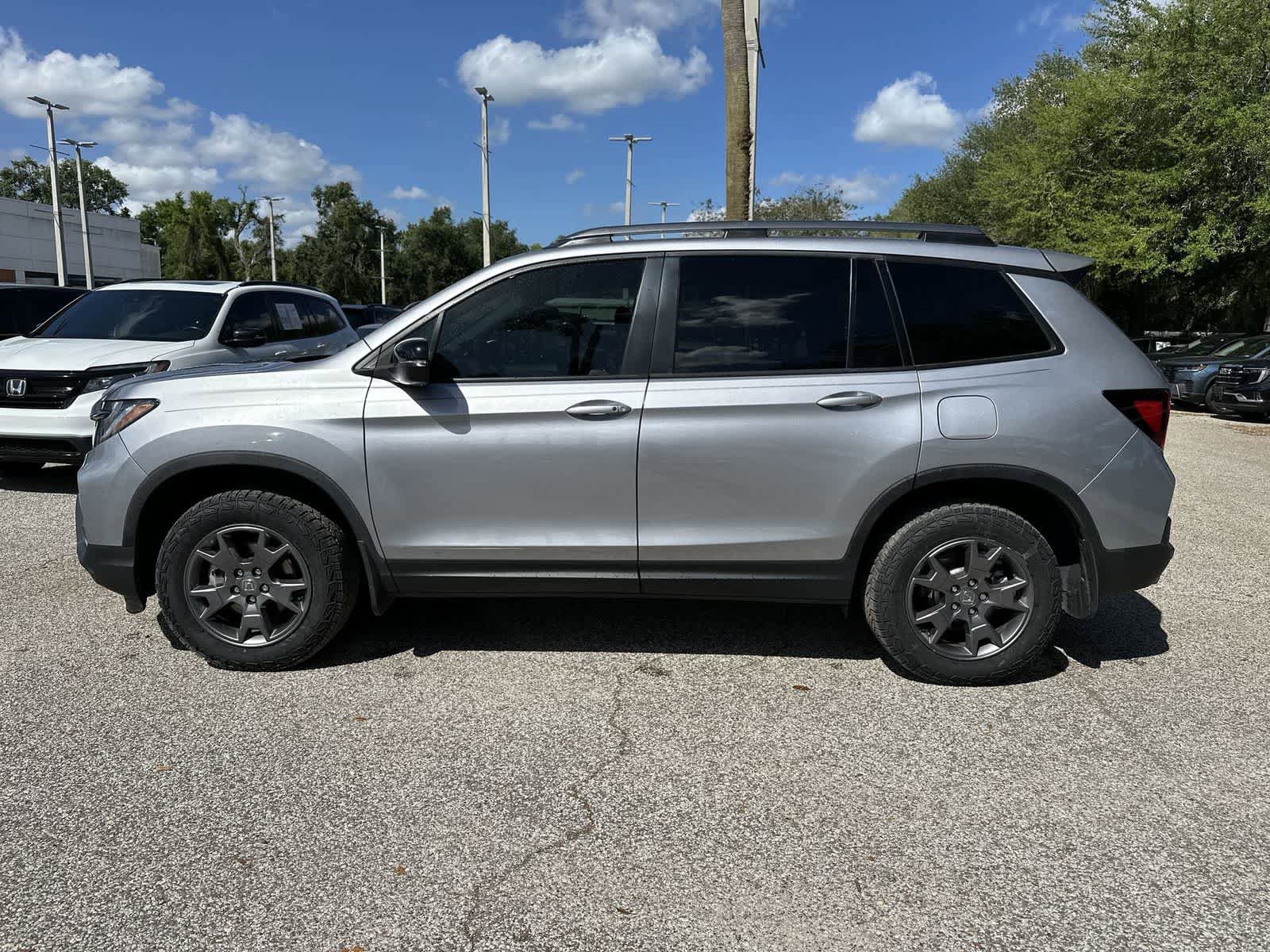 Certified 2024 Honda Passport TrailSport image 4