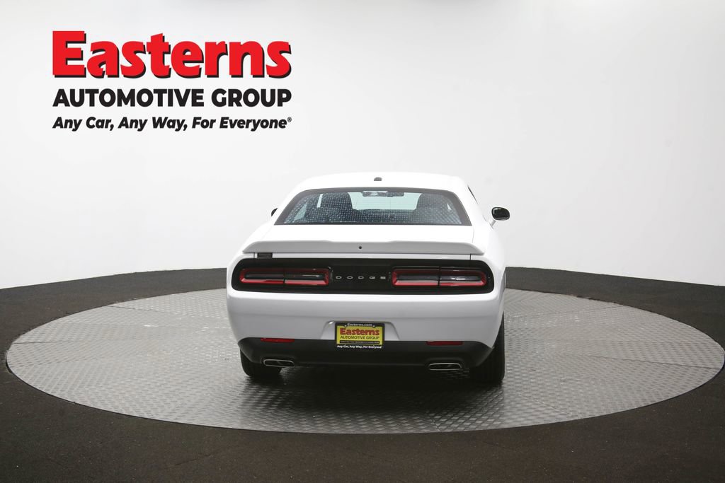 Used 2022 Dodge Challenger SXT image 35
