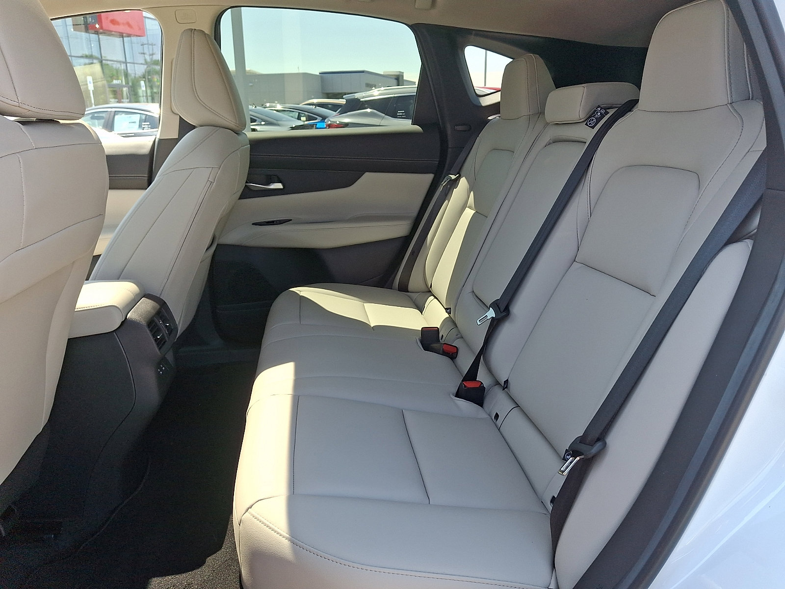 Certified 2025 Nissan Murano SL w/ Cargo Package image 11