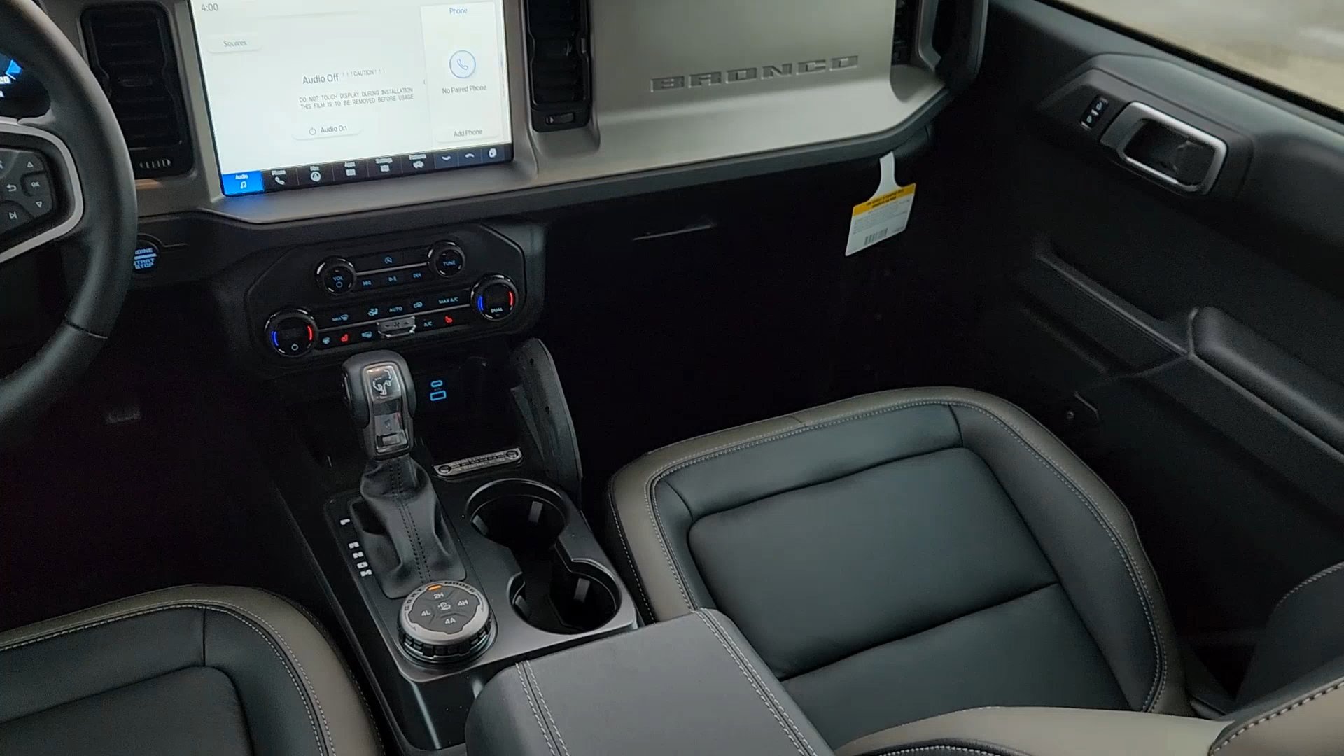 New 2025 Ford Bronco Outer Banks w/ Sasquatch Package AWD/4WD image 30