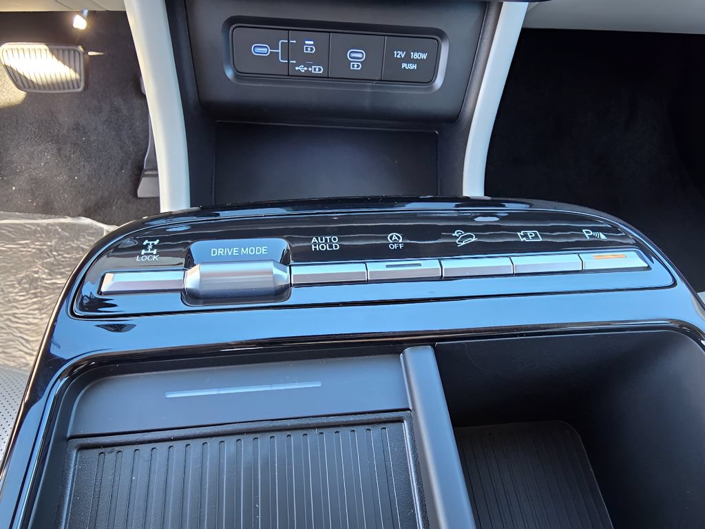 New 2026 Hyundai Tucson Limited AWD/4WD image 21