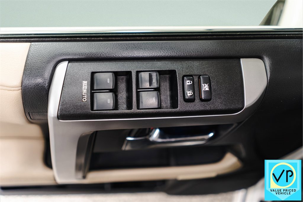 Used 2020 Toyota 4Runner 4WD image 26