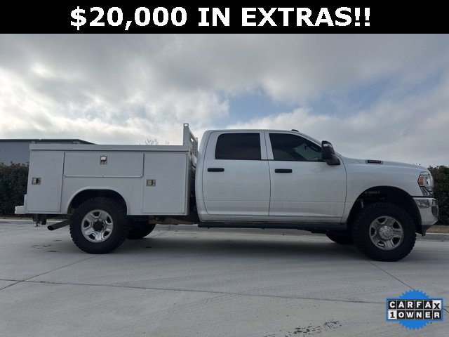 Used 2024 RAM 3500 Tradesman w/ Chrome Appearance Group image 15