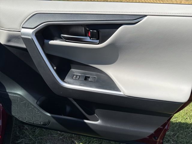 Used 2024 Toyota RAV4 Limited image 33