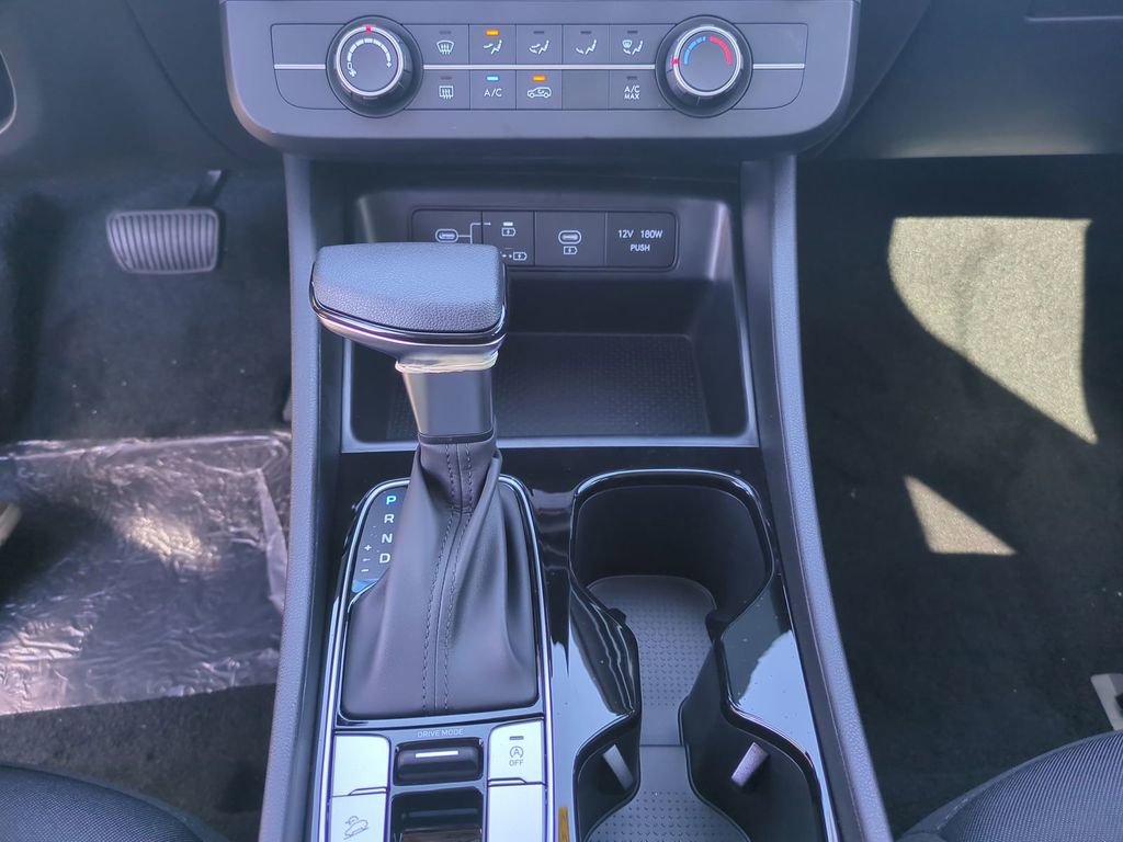 New 2026 Hyundai Tucson SE image 21