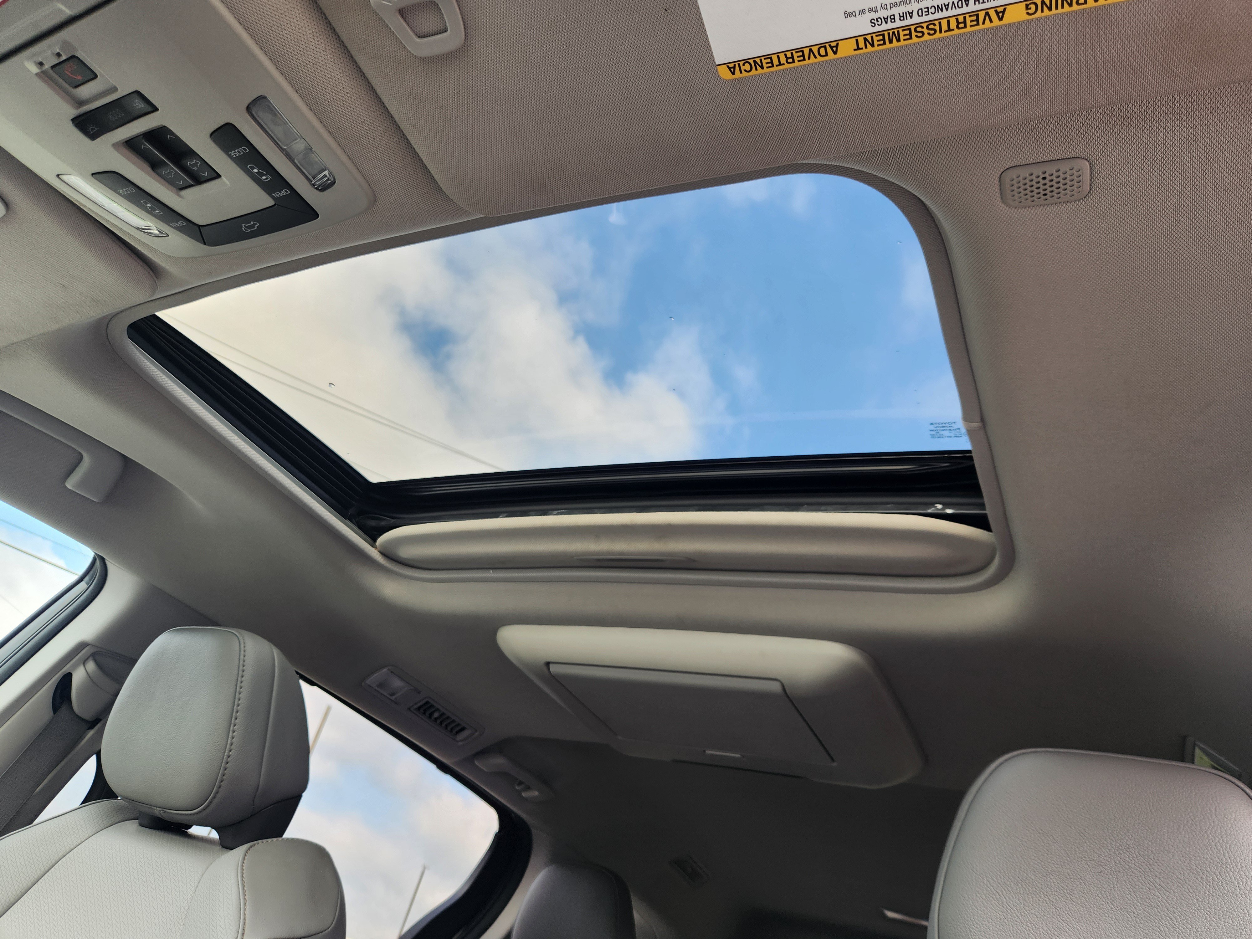 Used 2021 Toyota Sienna XLE w/ XLE Plus Package AWD/4WD image 16