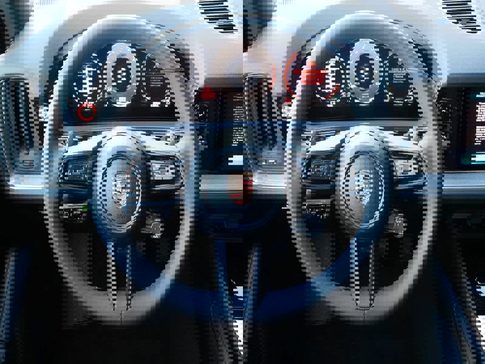 New 2025 Porsche Cayenne image 7