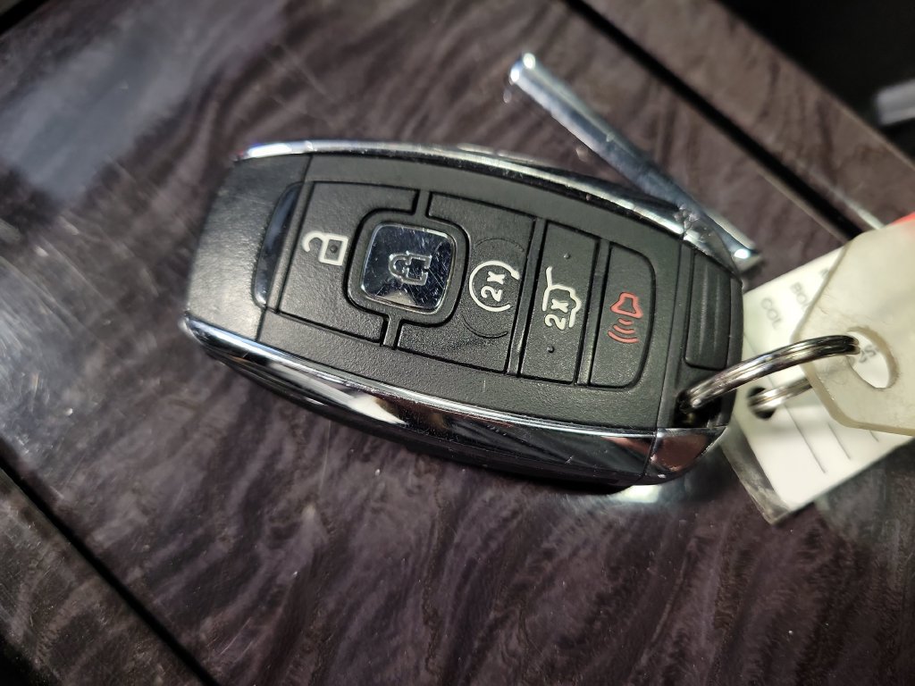 Used 2019 Lincoln Navigator Reserve AWD/4WD image 22