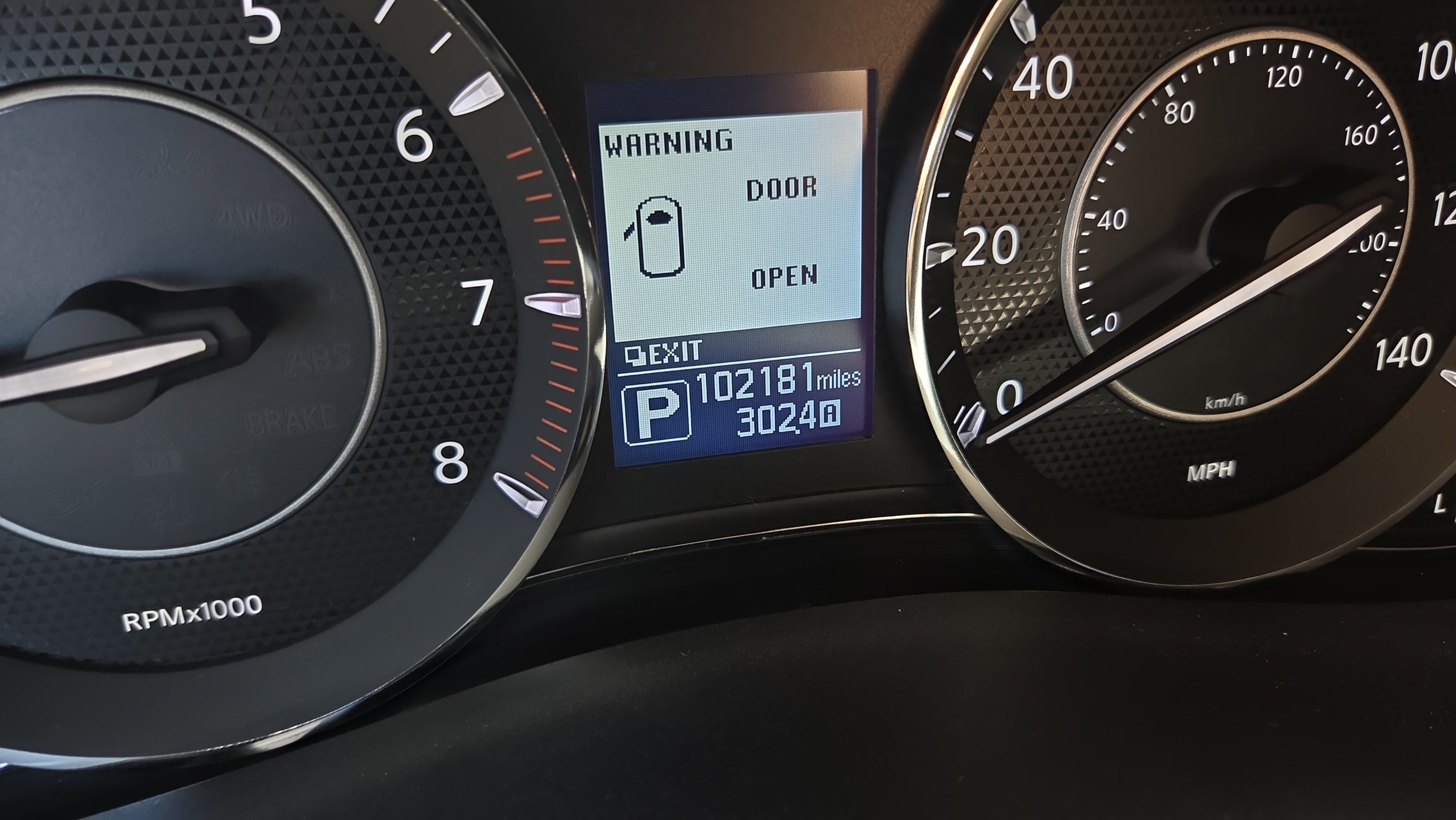 Used 2020 Nissan Armada SL RWD image 32