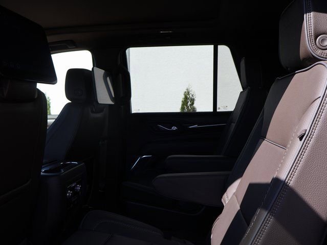 Certified 2024 GMC Yukon Denali w/ Advanced Technology Package AWD/4WD image 19